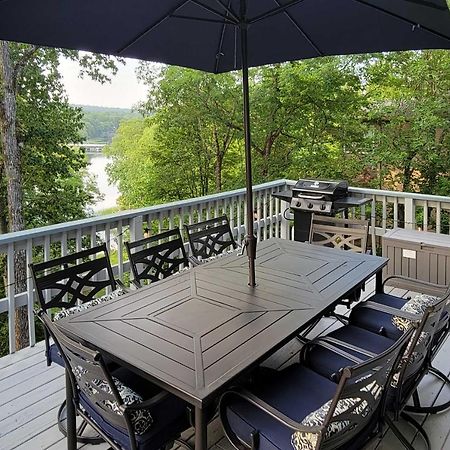 Lakeside Hot Springs Retreat With Kayaks And Boat Dock Hot Springs Village Εξωτερικό φωτογραφία