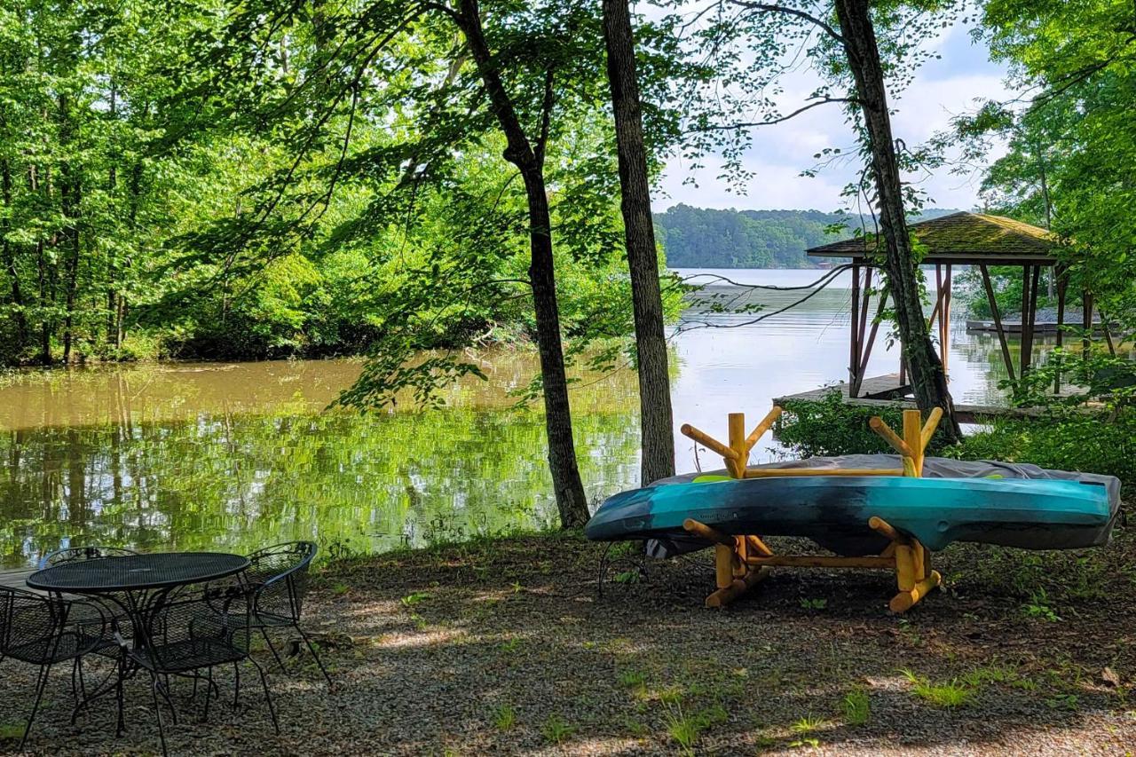 Lakeside Hot Springs Retreat With Kayaks And Boat Dock Hot Springs Village Εξωτερικό φωτογραφία